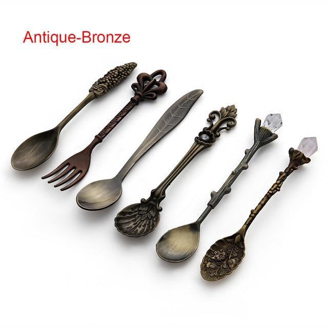 Vintage Royal Style Dessert Spoons & Forks 6pcs Set - Image 3