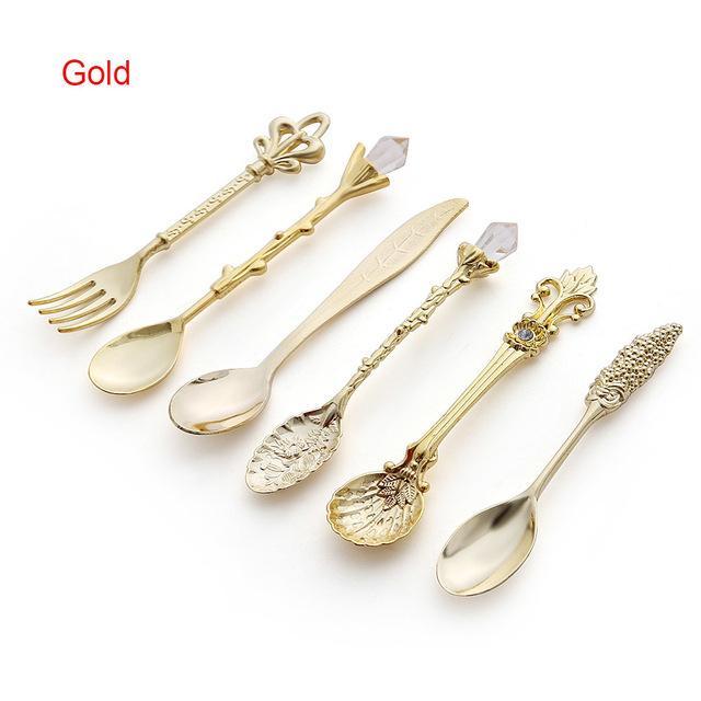 Vintage Royal Style Dessert Spoons & Forks 6pcs Set - Image 4