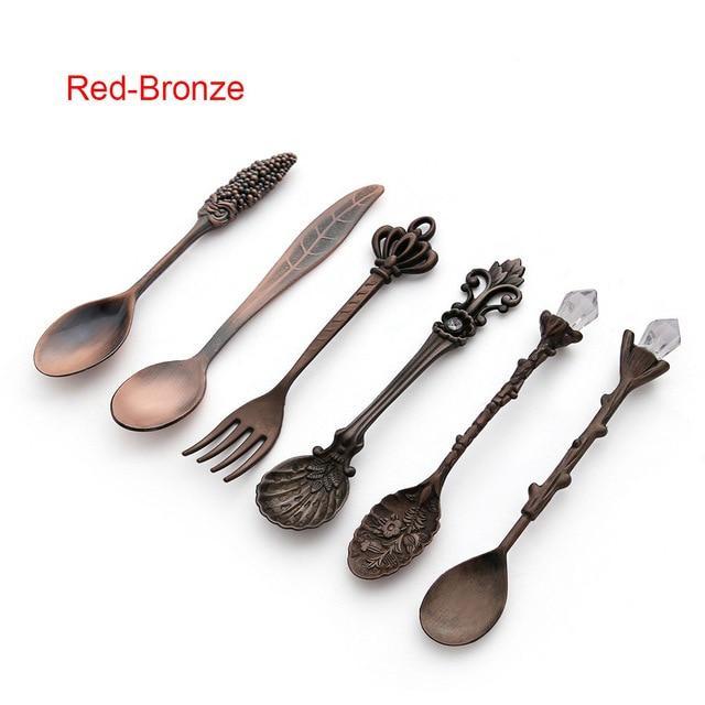 Vintage Royal Style Dessert Spoons & Forks 6pcs Set - Image 6