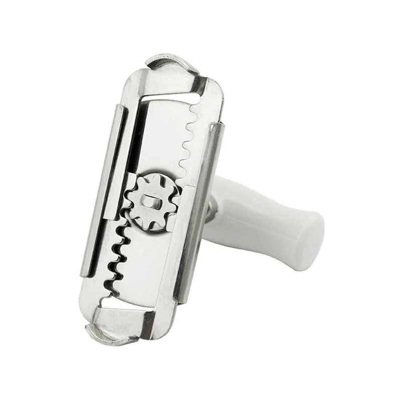 Adjustable Screw Style Can Opener - Image 3
