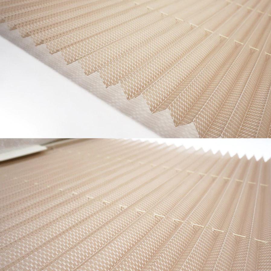 Auto-Retractable Car Side Window Sun Shield - Image 8