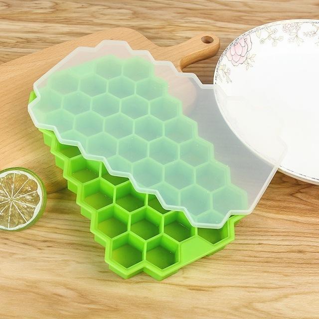 Honeycomb™ BPA-Free Silicone Ice Cube Tray With Lid ***2 pcs set*** - Image 3
