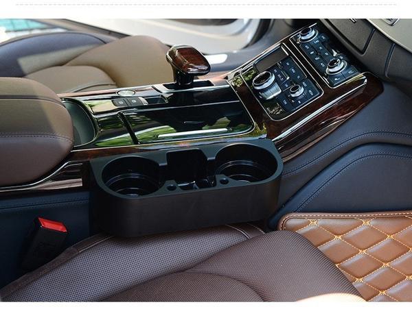 Multi-Purpose Car Organizer & Cup Holder - Image 4