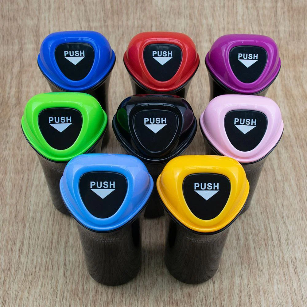 Clip-On Car Trash Can - Image 12
