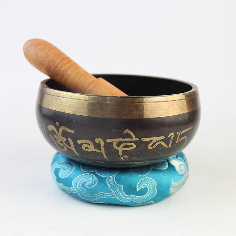 Handmade Copper Tibetan Singing Bowl - Image 2
