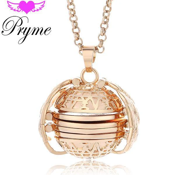 Elegant Angel Wings 6-Photo Locket Necklace - Image 4