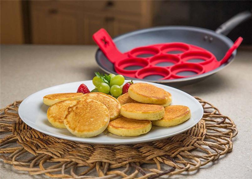Flippin' Fantastic - Perfect Pancake Maker - Image 3