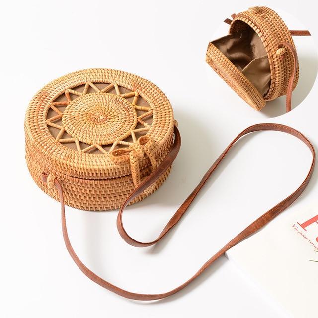 Tropical Hand-Woven Straw Purses - Image 9