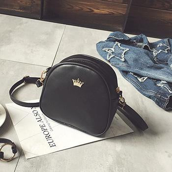 GoldCrown™ Zip-Up Compact Leather Purse - Image 2