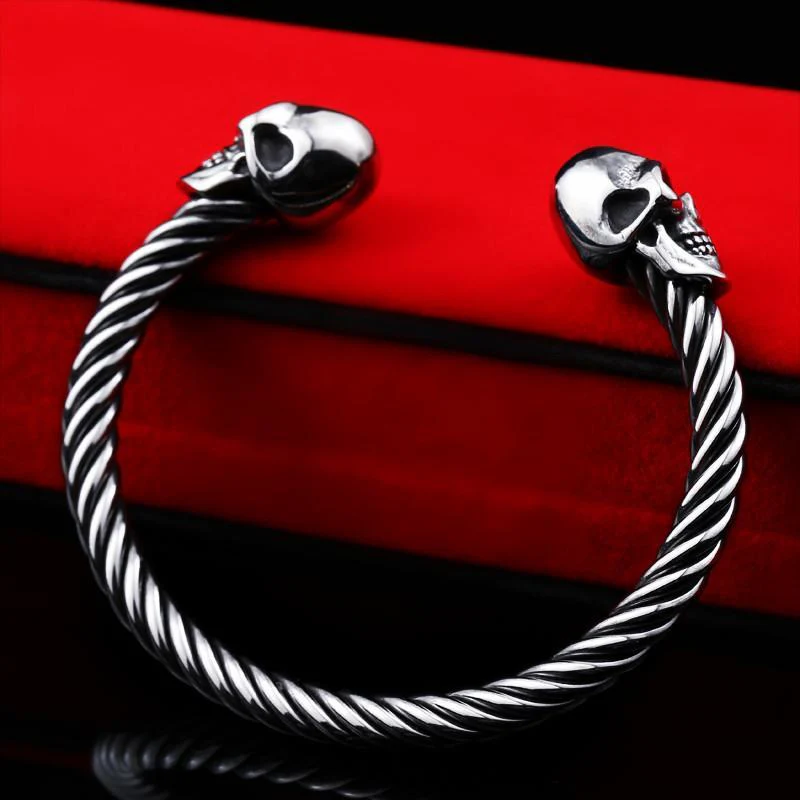 Halki -  Skull Bracelet for Man 316 Stainless Steel - Image 2