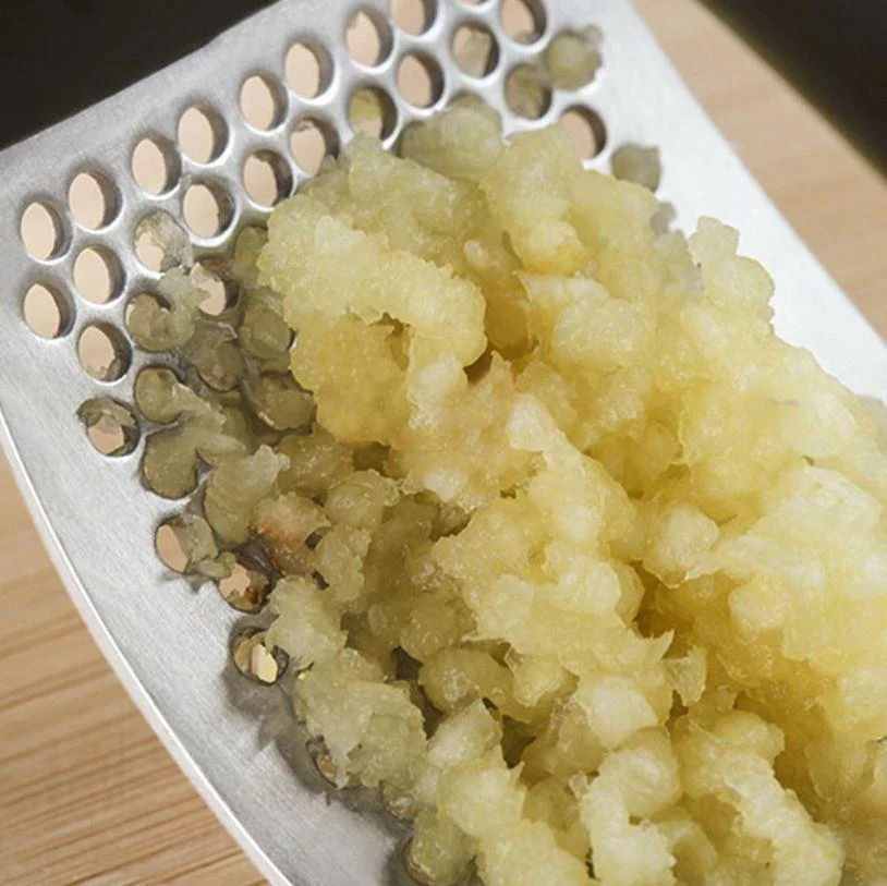 Quick-and-Easy Stainless Steel Rocking Garlic Mincer - Image 14