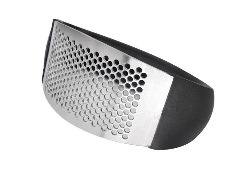 Quick-and-Easy Stainless Steel Rocking Garlic Mincer - Image 4