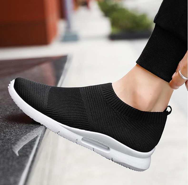 Slip-on Breathable Mesh Summer Shoes For Men - Image 3