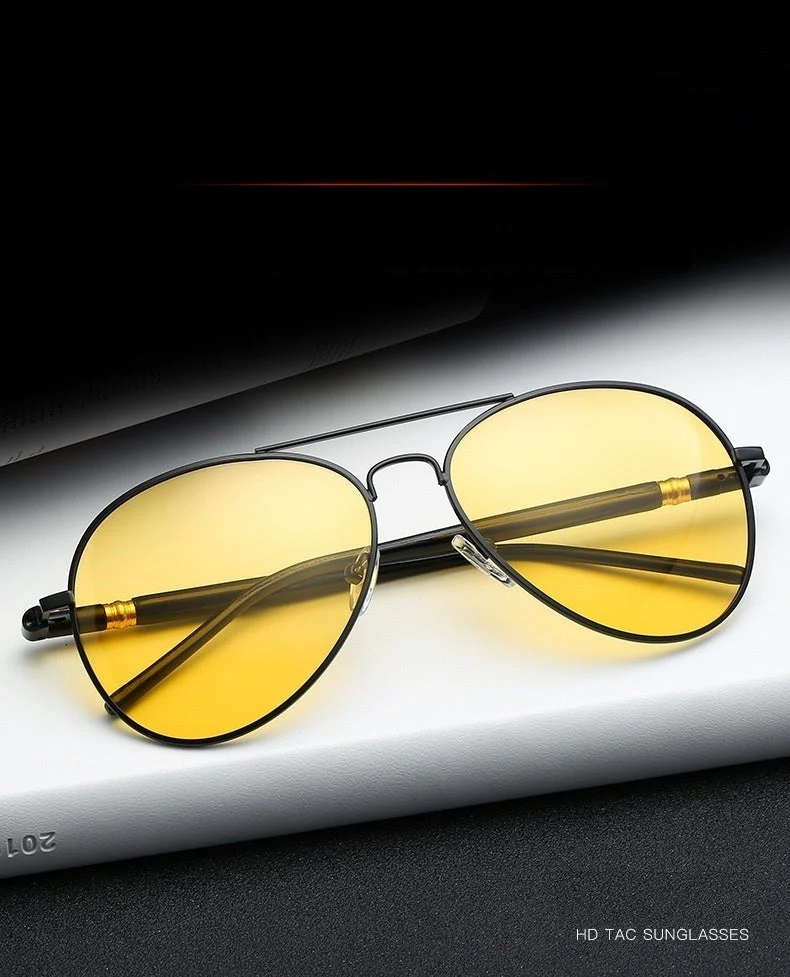 Vintage Polarized Pilot Sunglasses - Image 13