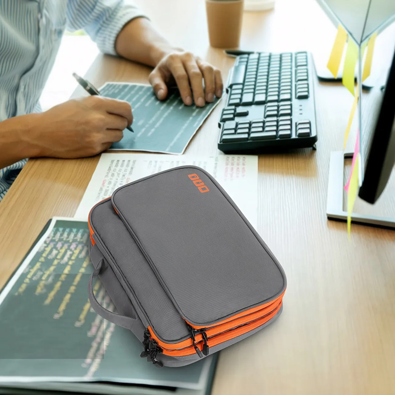 SmartPack – A three-layer Padded Multi-Compartment Waterproof Tech Organizer - Image 18
