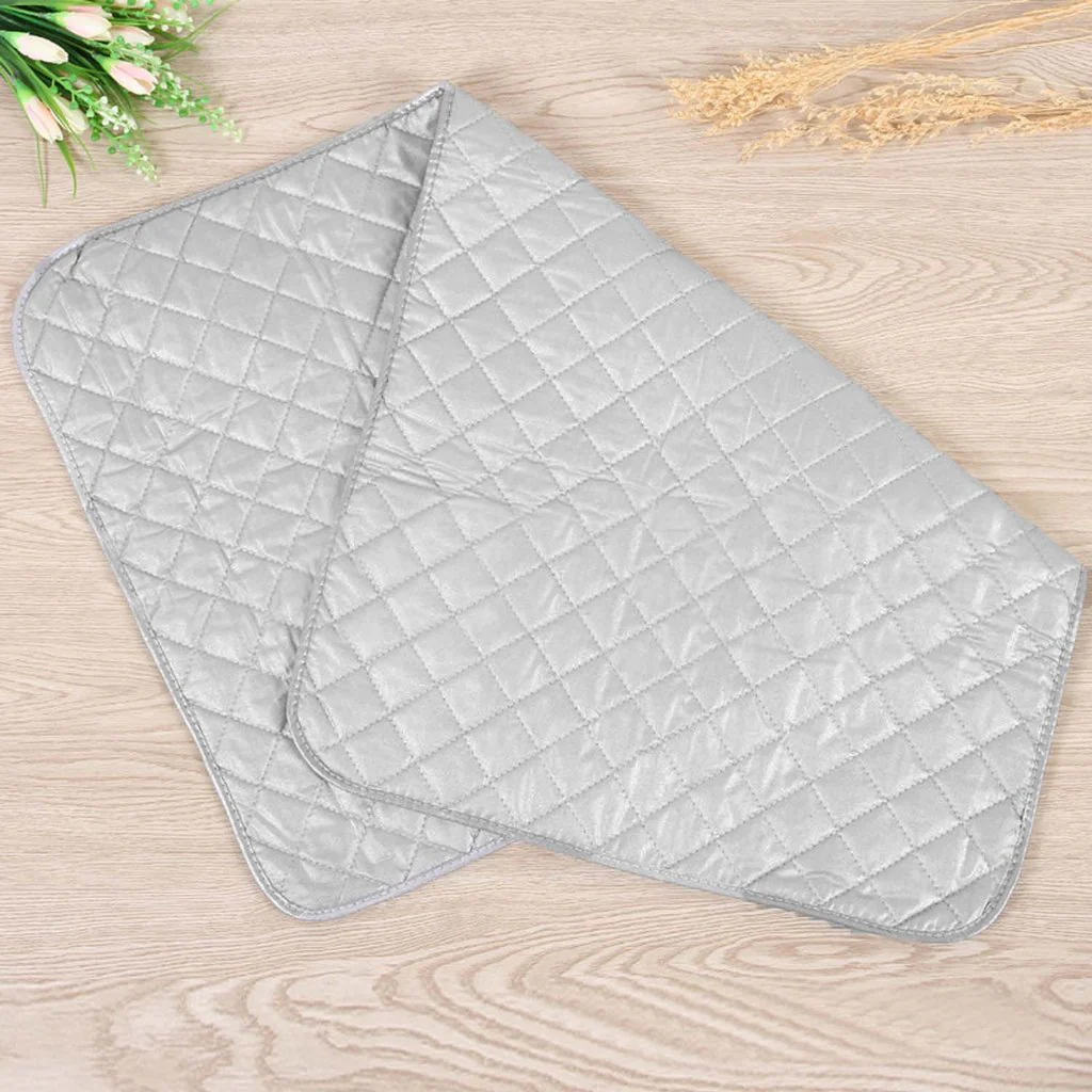 Portable & Collapsible Magnetic Ironing Pad - Image 3