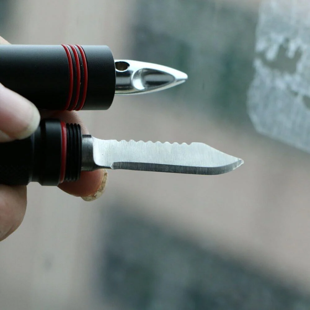 Multifunction XPE LED Flashlight Torch With Protection Function - Image 5