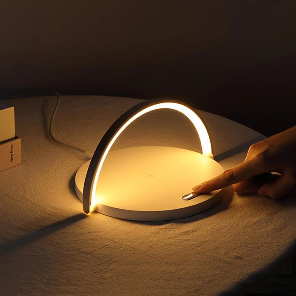 Qi-Light™ 10W Wireless Qi Fast Charging Table Lamp - Image 5