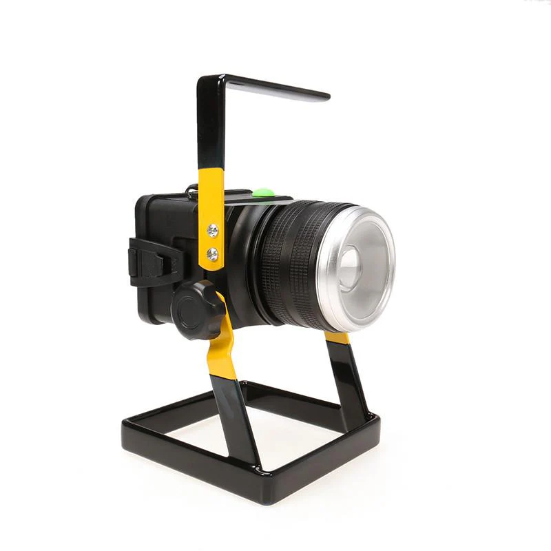Rechargeable 3 Mode Zoomable 10W LED Floodlight - Image 3