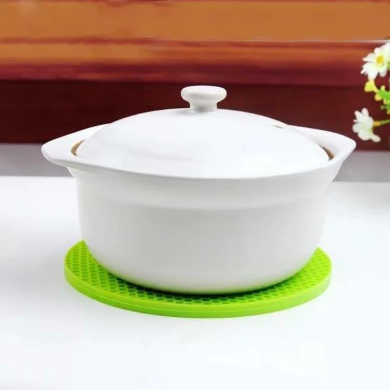Soft Silicone Kitchen Plum Blossom Heat Insulation - Image 4