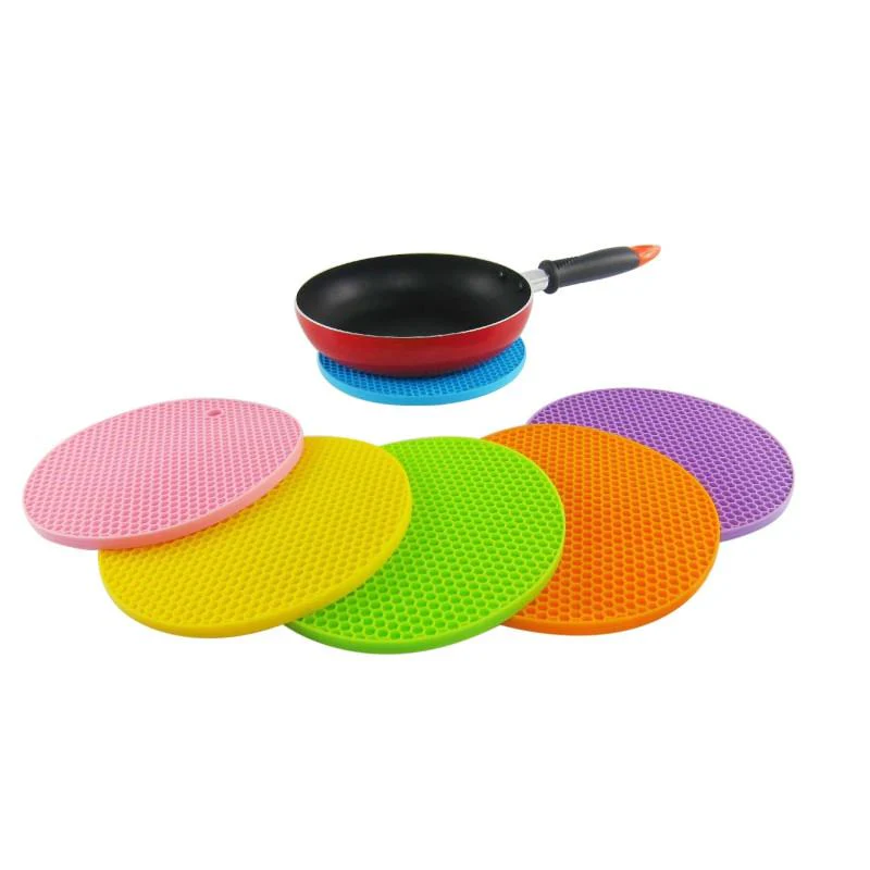 Soft Silicone Kitchen Plum Blossom Heat Insulation - Image 5