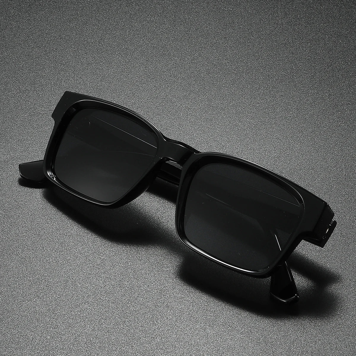 StreetLux Metal Core Square Polarized UV400 Sunglasses - Image 6