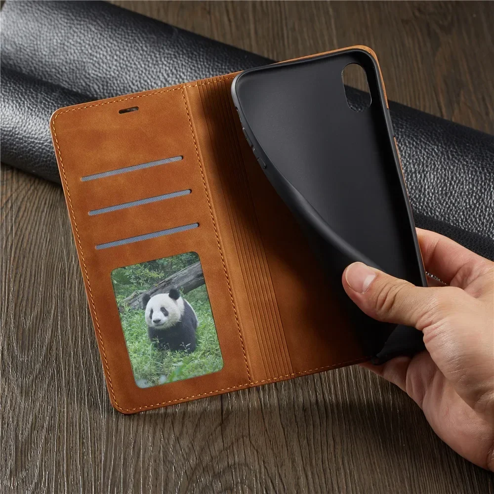 SmartCarry Deluxe Wallet Case with Magnetic Closure and Hands-Free Stand - Image 5