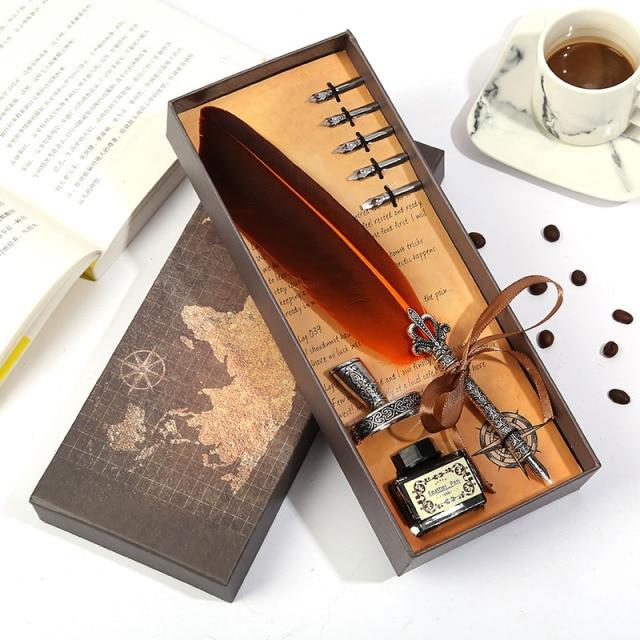 Luxurious Vintage Calligraphy Quill Pen Set - Image 8