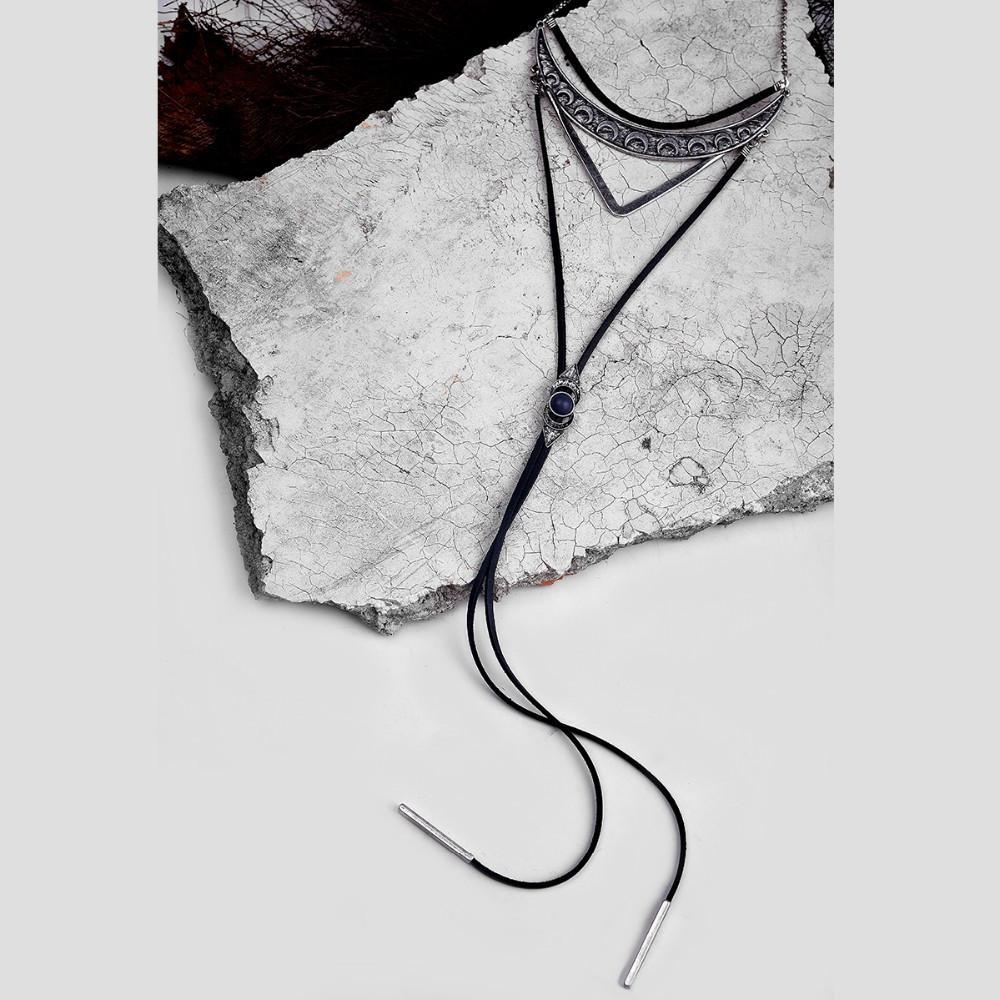 Boho Black Leather Alloy Choker Necklace - Image 4