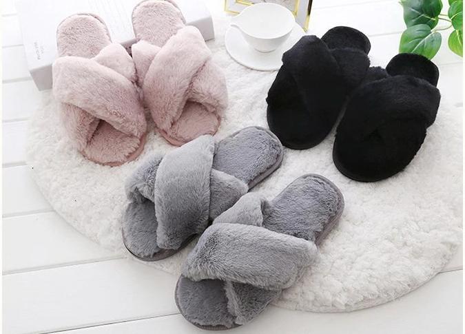 Women Faux Fur  Winter Slippers - Image 3
