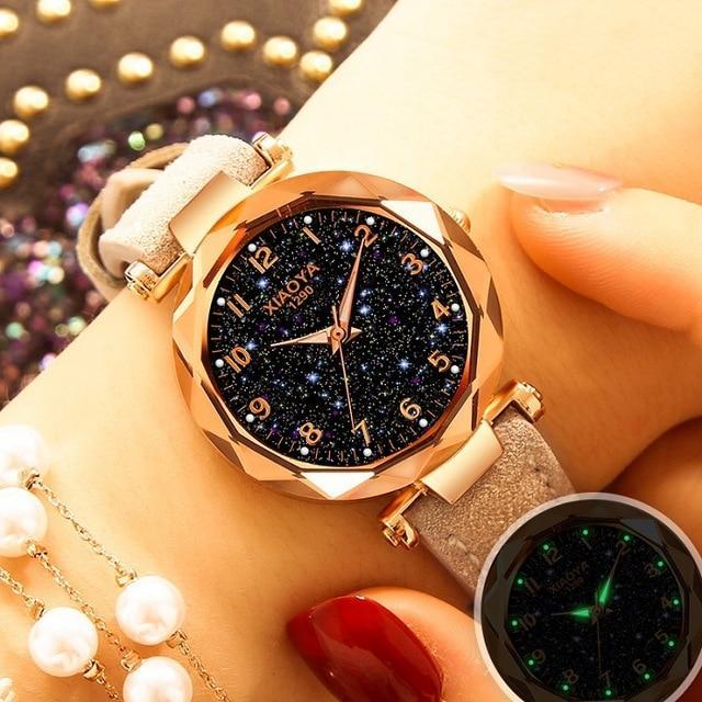 Luxurious Sparkly Women's Watch - Image 3